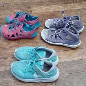 Bundle of joy. Keens/keens/nike girl